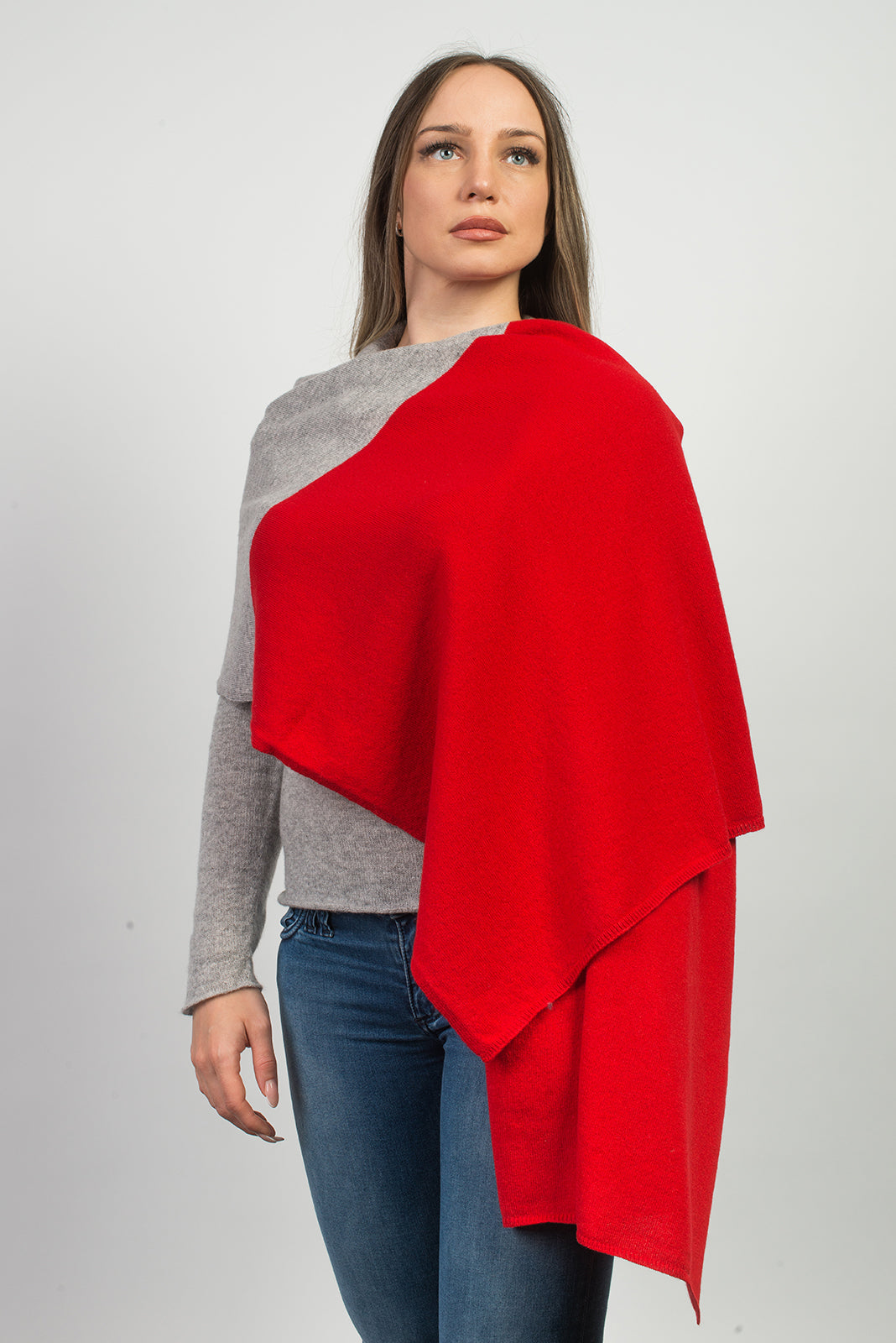 Zweifarbige Stola 100 % Kaschmir, Farbe Rot-Grau, Ansicht 2 | Dalle Piane Cashmere