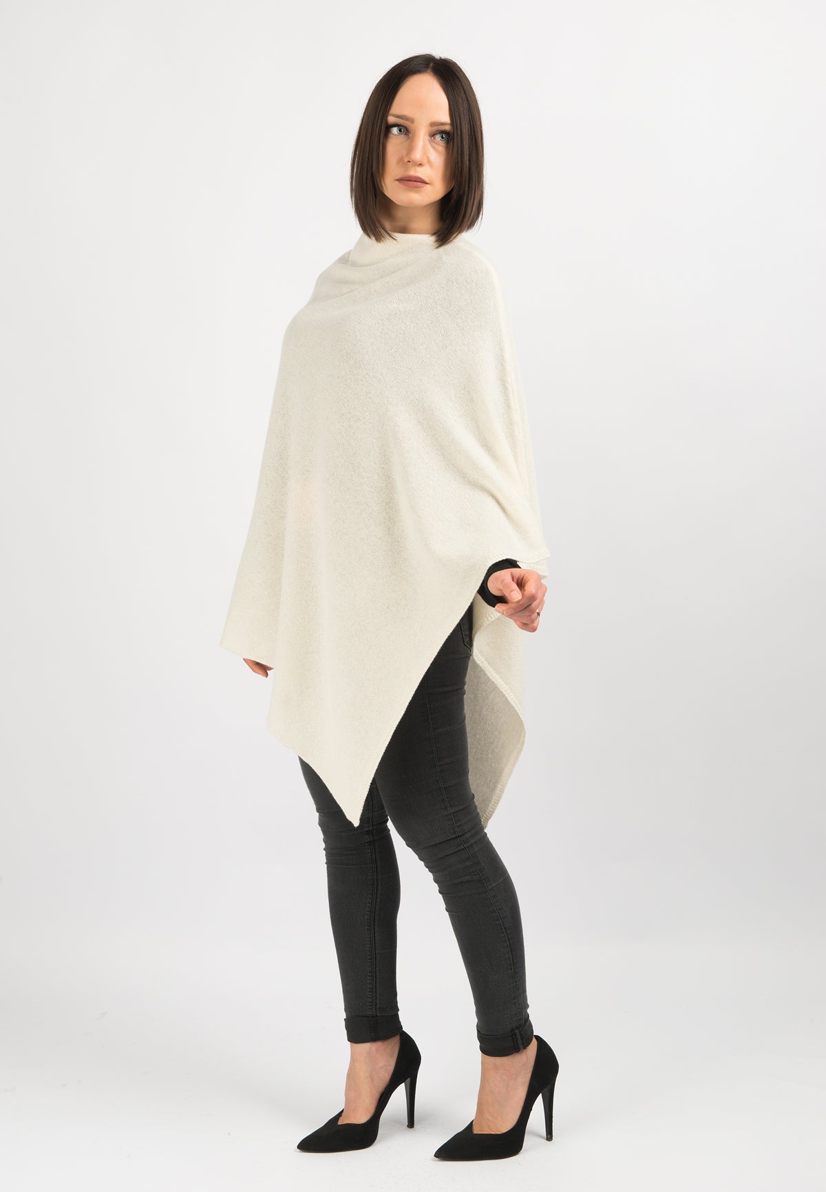 Poncho 100 % Kaschmir, Farbe Creme, Ansicht 2 | Dalle Piane Cashmere