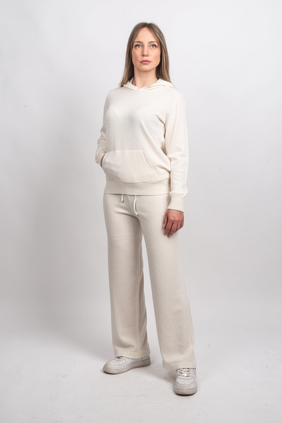 Hose aus Kaschmirmischung, Farbe Weiß, Ansicht 3 | Dalle Piane Cashmere