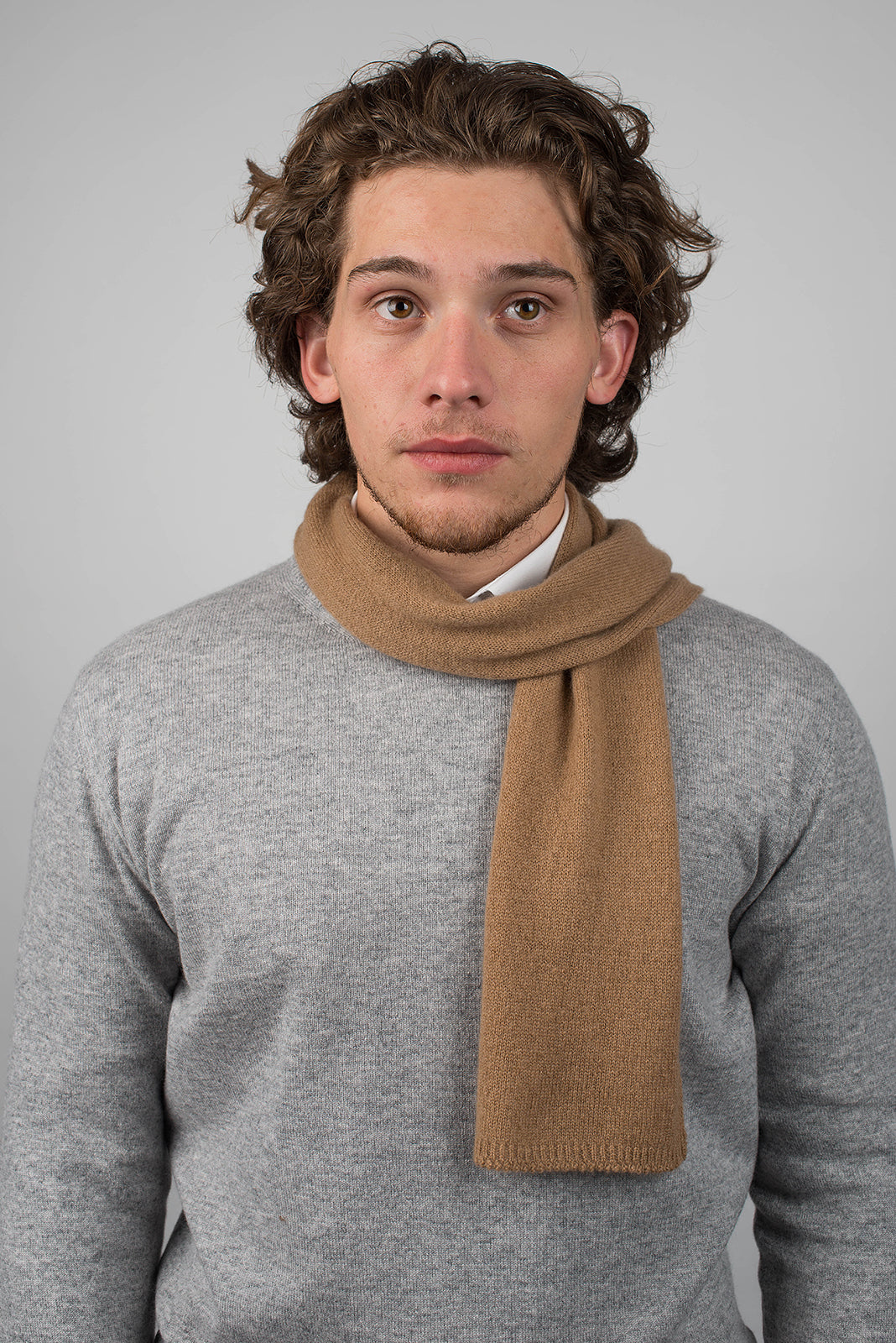 Mini Schal 100 % Kaschmir, Farbe Kamel, Ansicht 2 | Dalle Piane Cashmere