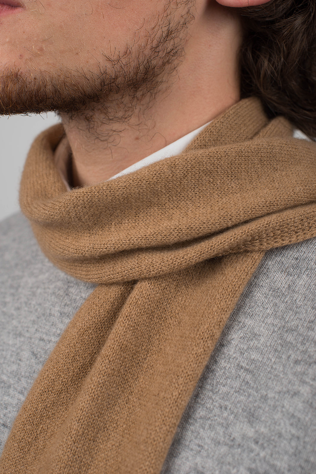Mini Schal 100 % Kaschmir, Farbe Kamel, Ansicht 3 | Dalle Piane Cashmere