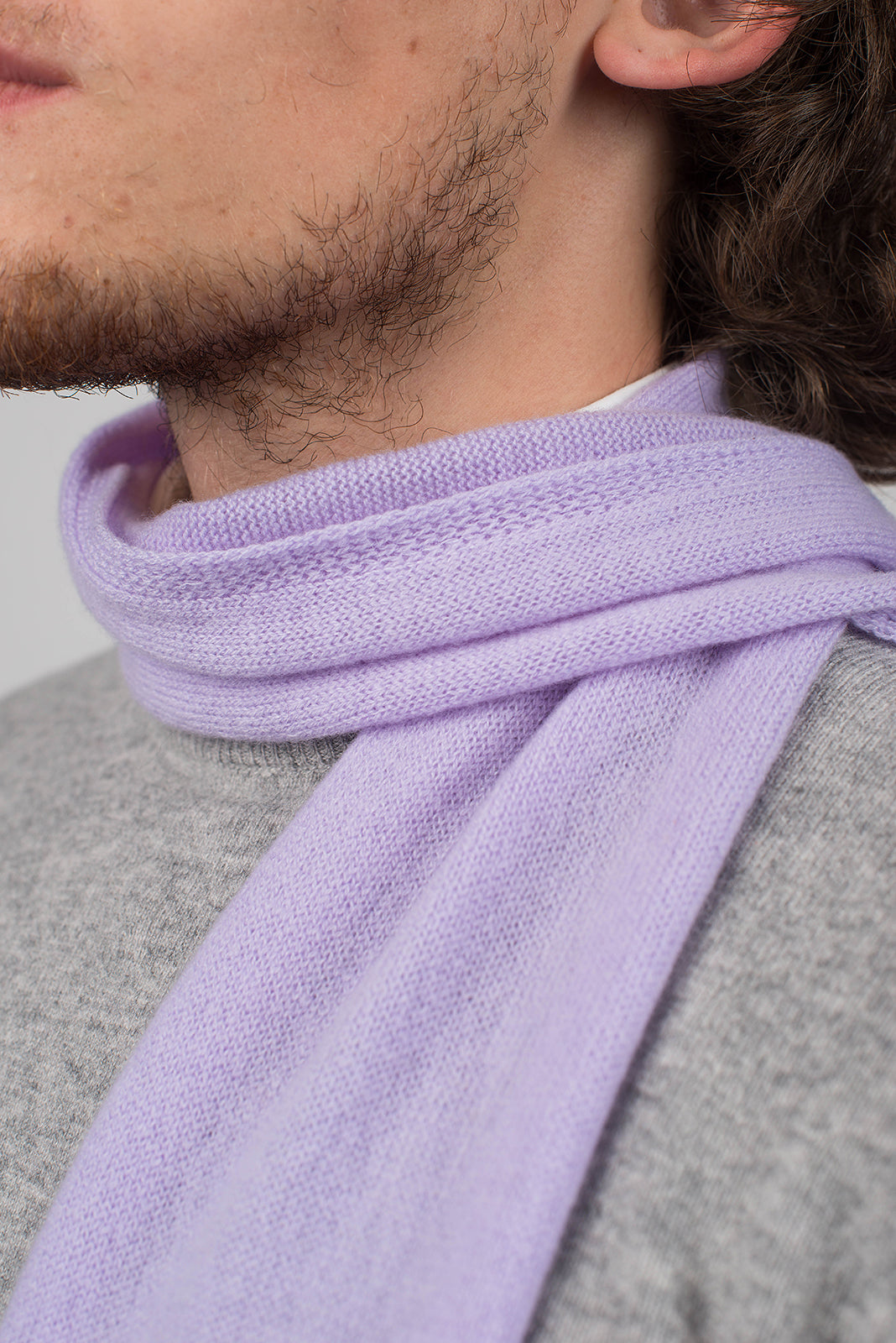 Mini Schal 100 % Kaschmir, Farbe Flieder, Ansicht 3 | Dalle Piane Cashmere