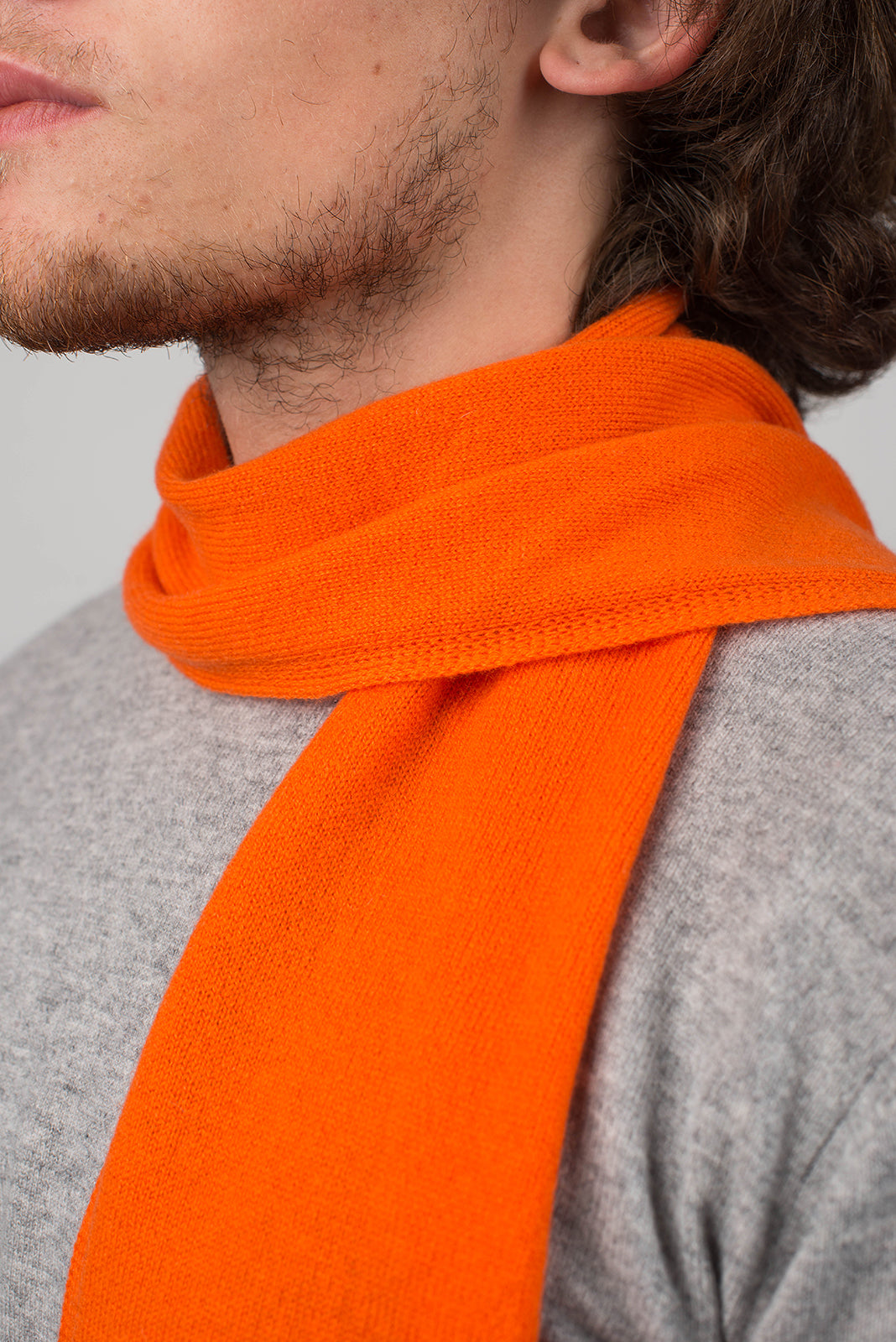 Mini Schal 100 % Kaschmir, Farbe Orange, Ansicht 3 | Dalle Piane Cashmere