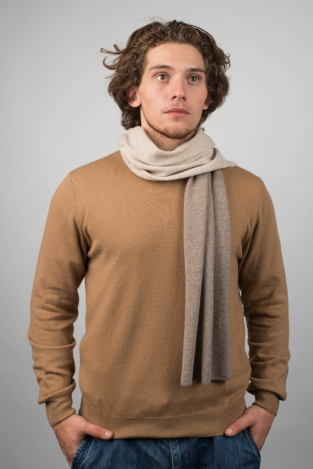 Zweifarbiger Schal 100 % Kaschmir, Farbe Nerz-Beige, Ansicht 2 | Dalle Piane Cashmere