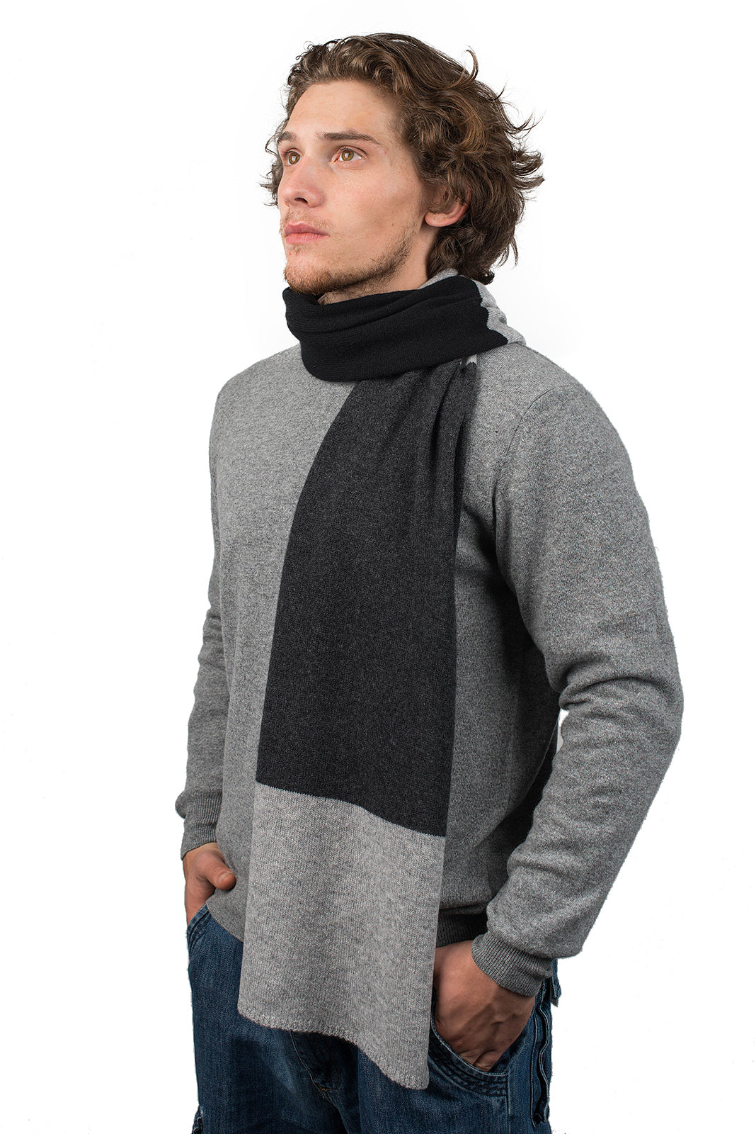 Herrenschal aus 100 % Kaschmir in drei Tönen, Farbe Schwarz-Grau-Anthrazit | Dalle Piane Cashmere