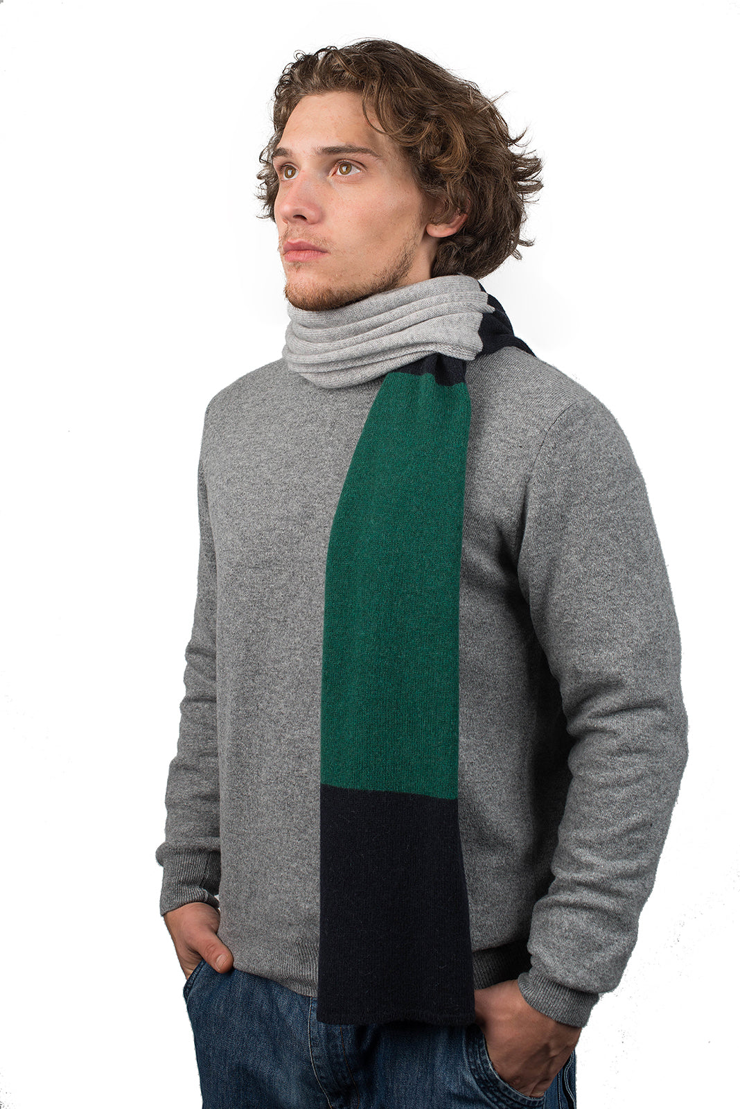 Herrenschal aus 100 % Kaschmir in drei Tönen, Farbe Blau-Grün-Grau | Dalle Piane Cashmere