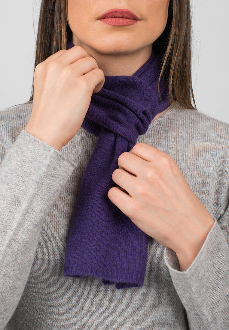 Mini Schal 100 % Kaschmir, Farbe Violett, Ansicht 4 | Dalle Piane Cashmere
