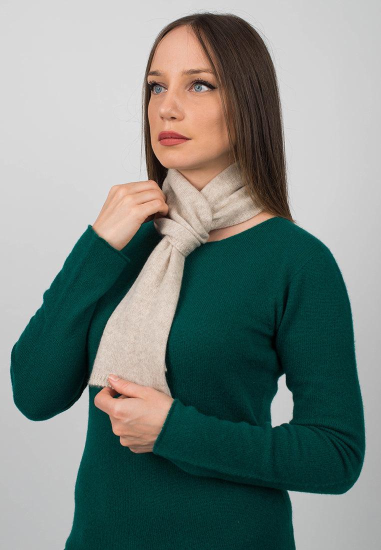 Mini Schal 100 % Kaschmir, Farbe Beige, Ansicht 4 | Dalle Piane Cashmere