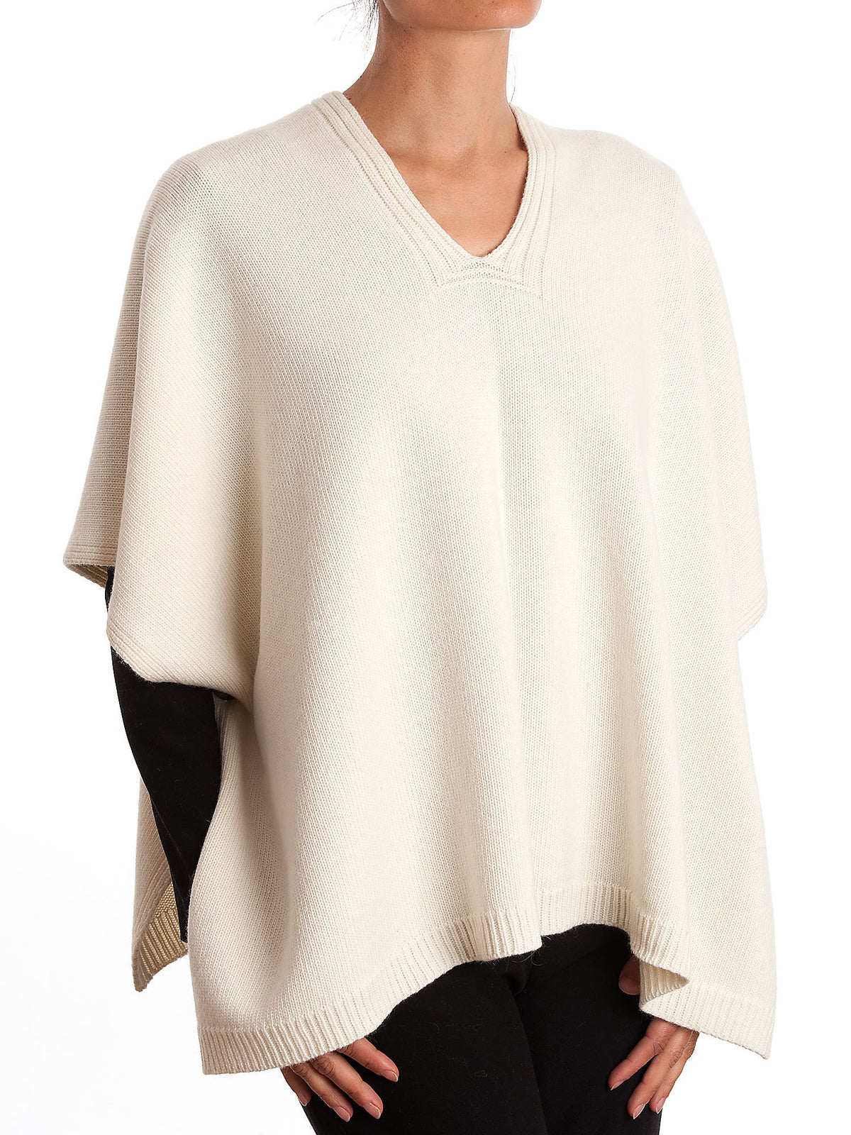 Cape mit seitlichen Knöpfen aus Kaschmirmischung, Farbe Creme | Dalle Piane Cashmere