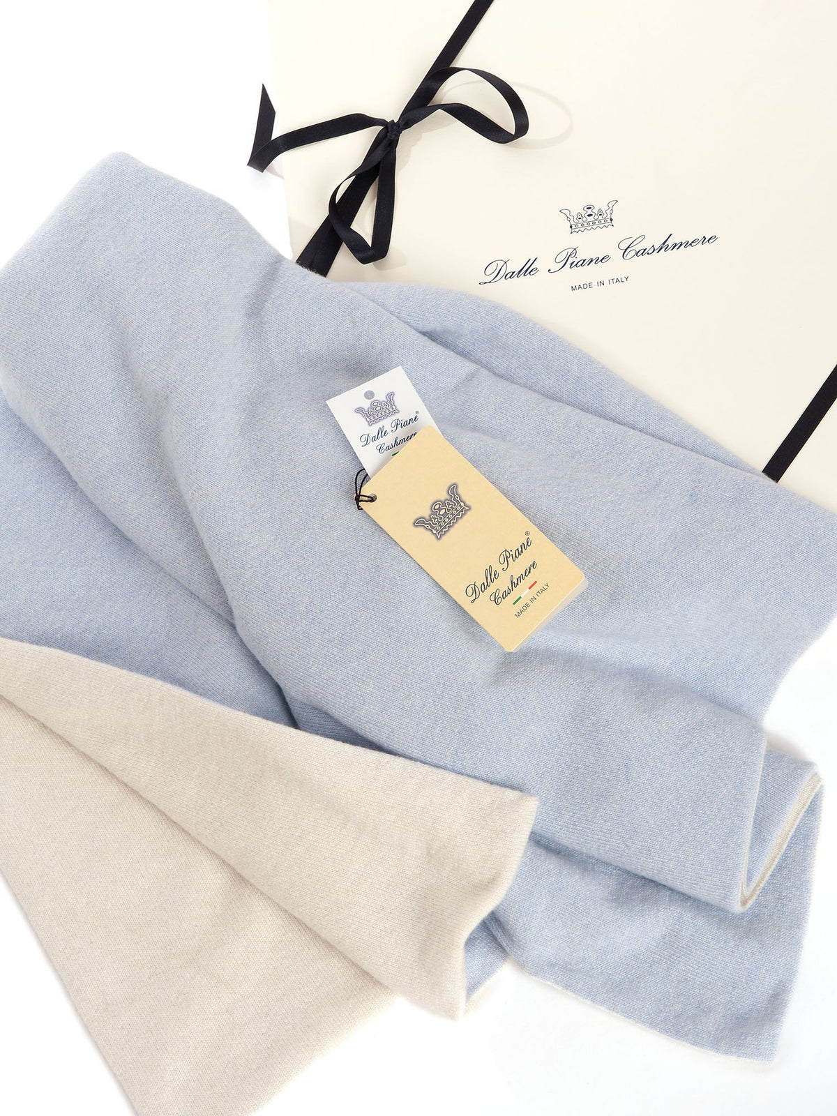 Zwei Farben Babydecke 100 % Kaschmir, Farbe Himmel, Ansicht 4 | Dalle Piane Cashmere