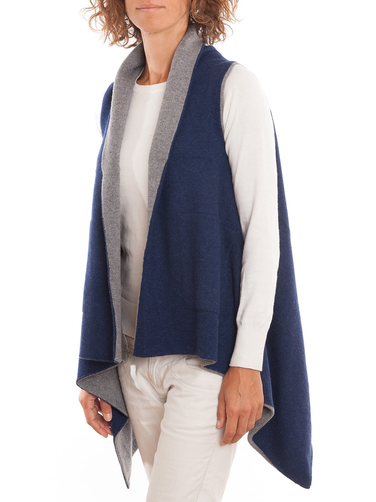 Zweifarbiges Cape aus Kaschmirmischung, wendbar, Farbe Blau Grau, Ansicht 3 | Dalle Piane Cashmere