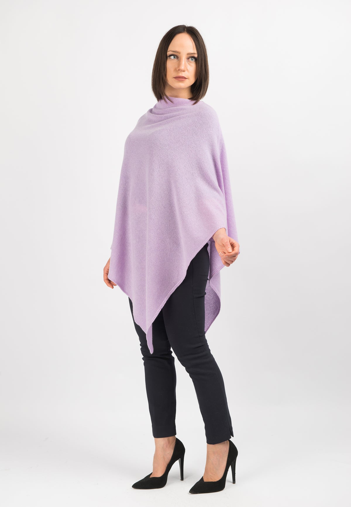 Poncho 100 % Kaschmir, Farbe Flieder, Ansicht 2 | Dalle Piane Cashmere