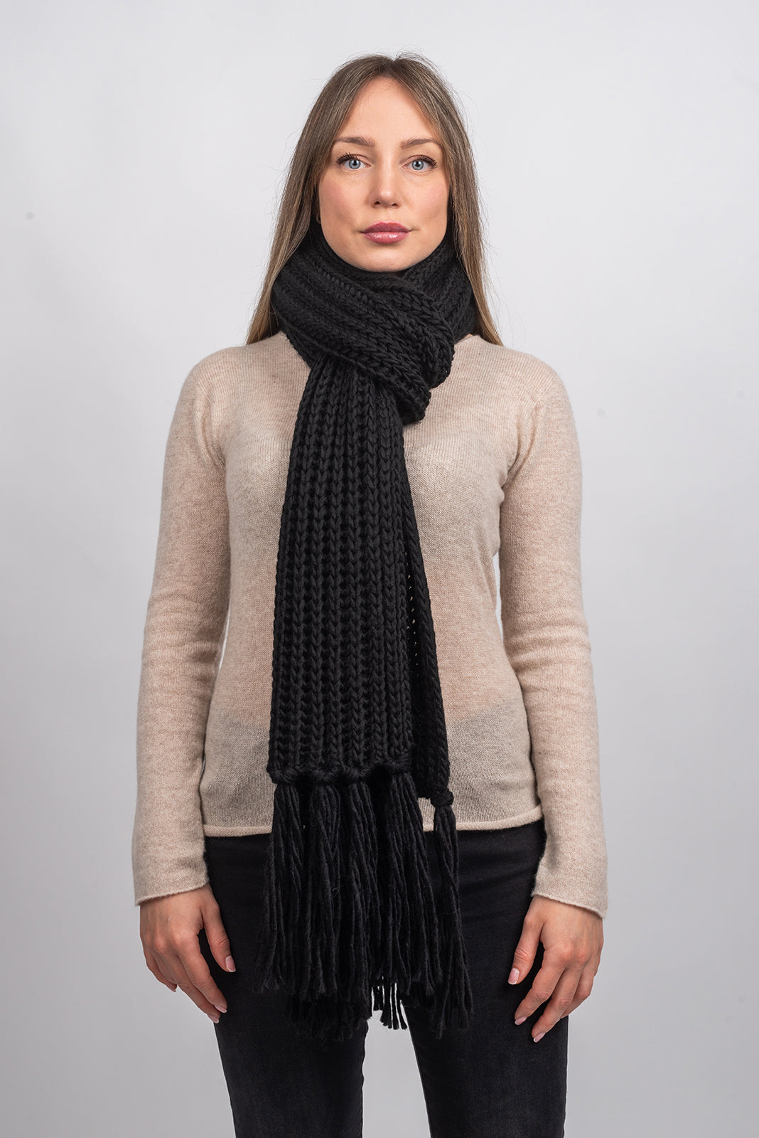 Schal im Englischen Rippenstrick mit Fransen, Farbe Mokka, Ansicht 14 | Dalle Piane Cashmere