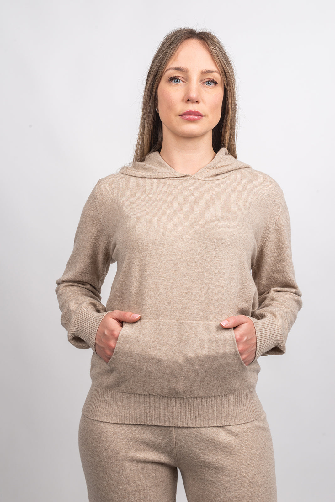Sweatshirt aus Kaschmirmischung, Farbe Beige, Ansicht 2 | Dalle Piane Cashmere