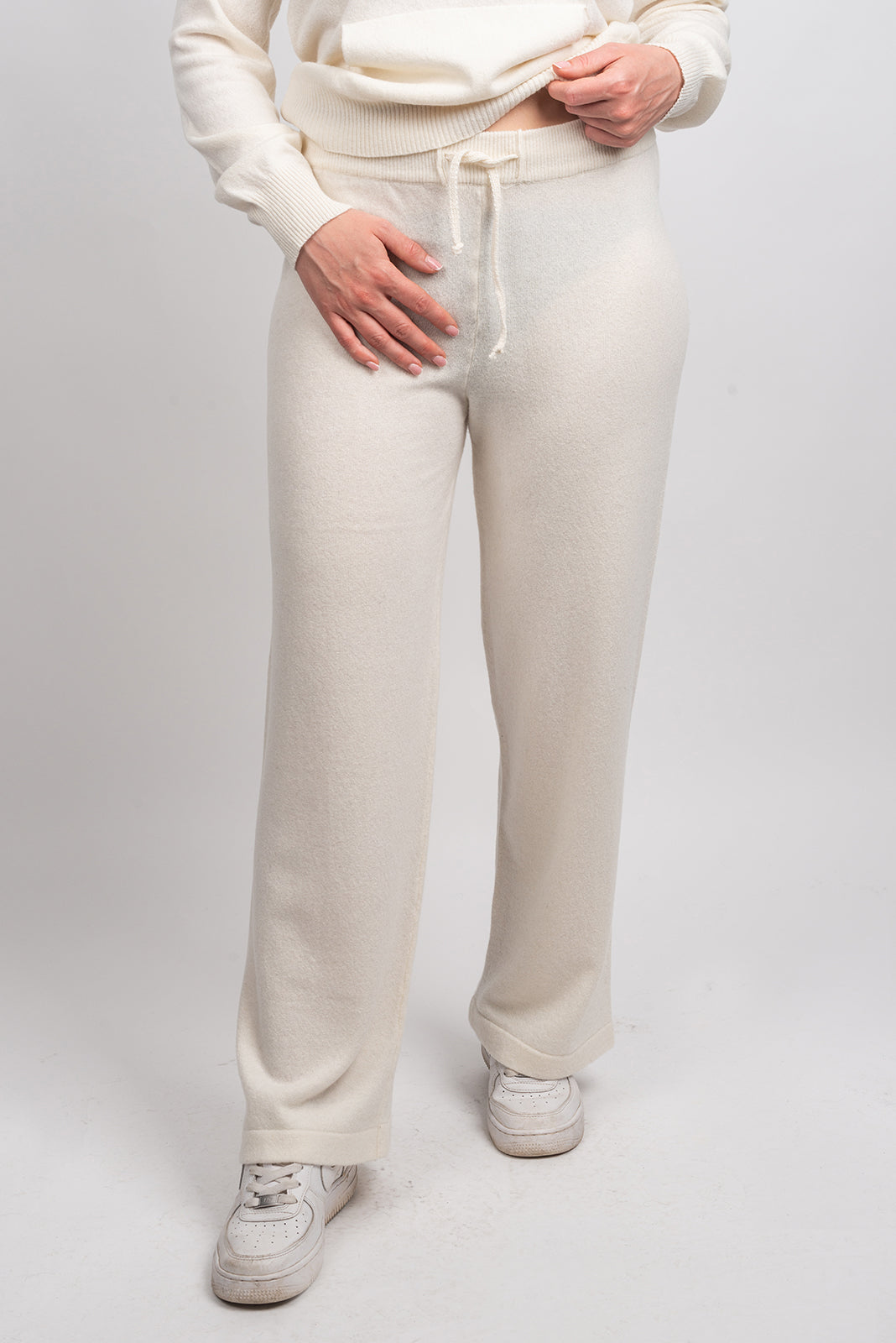 Hose aus Kaschmirmischung, Farbe Weiß, Ansicht 2 | Dalle Piane Cashmere