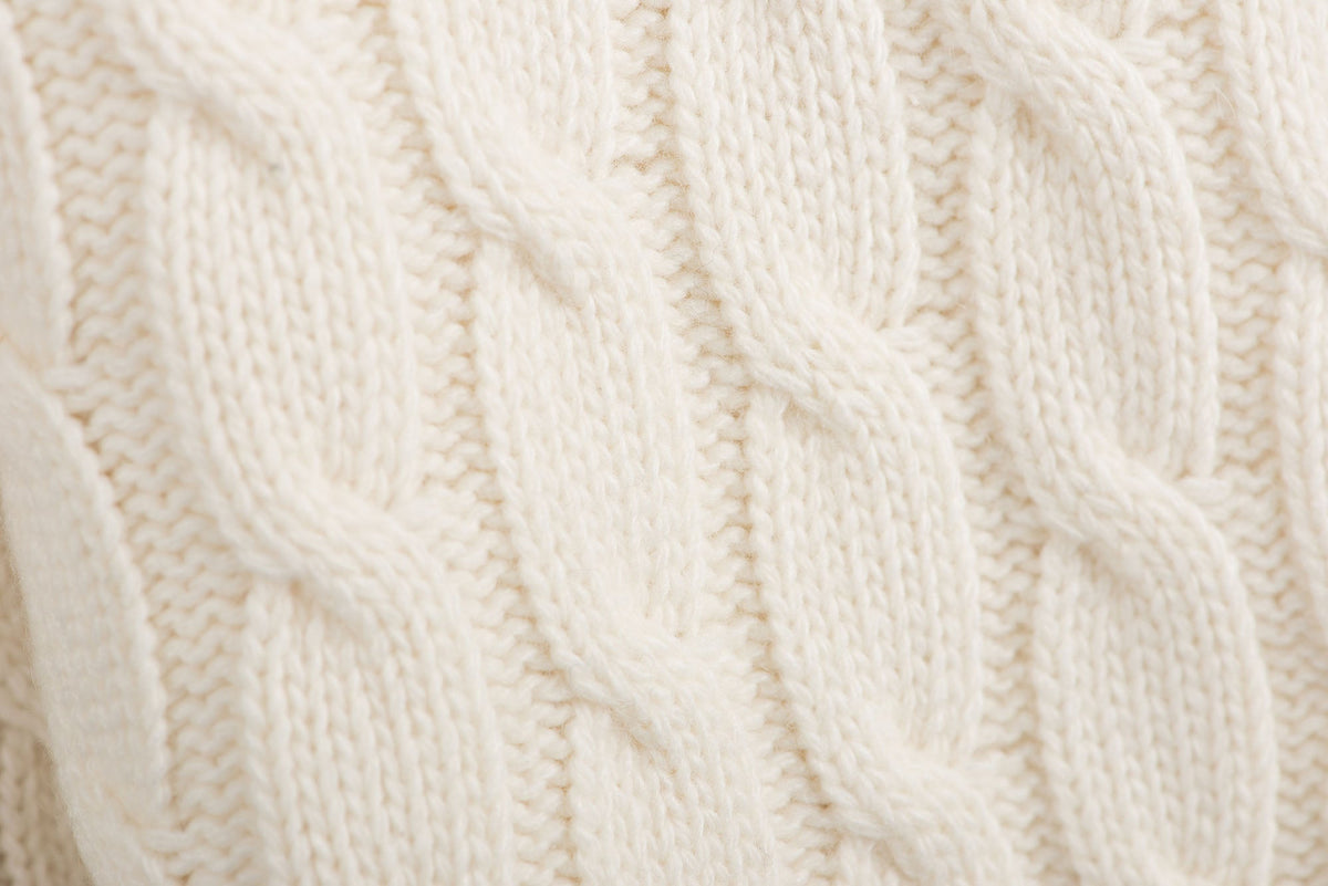 Plaid mit Zopfmuster 100 % Kaschmir, Farbe Creme, Ansicht 2 | Dalle Piane Cashmere