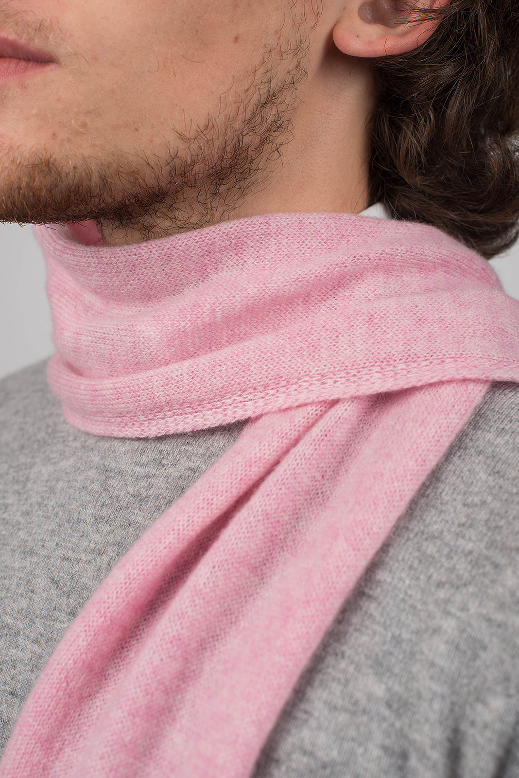 Mini Schal 100 % Kaschmir, Farbe Rosa, Ansicht 3 | Dalle Piane Cashmere