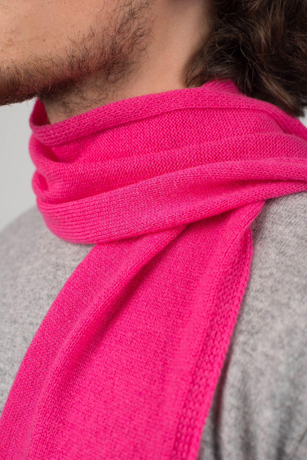 Mini Schal 100 % Kaschmir, Farbe Fuchsia, Ansicht 3 | Dalle Piane Cashmere