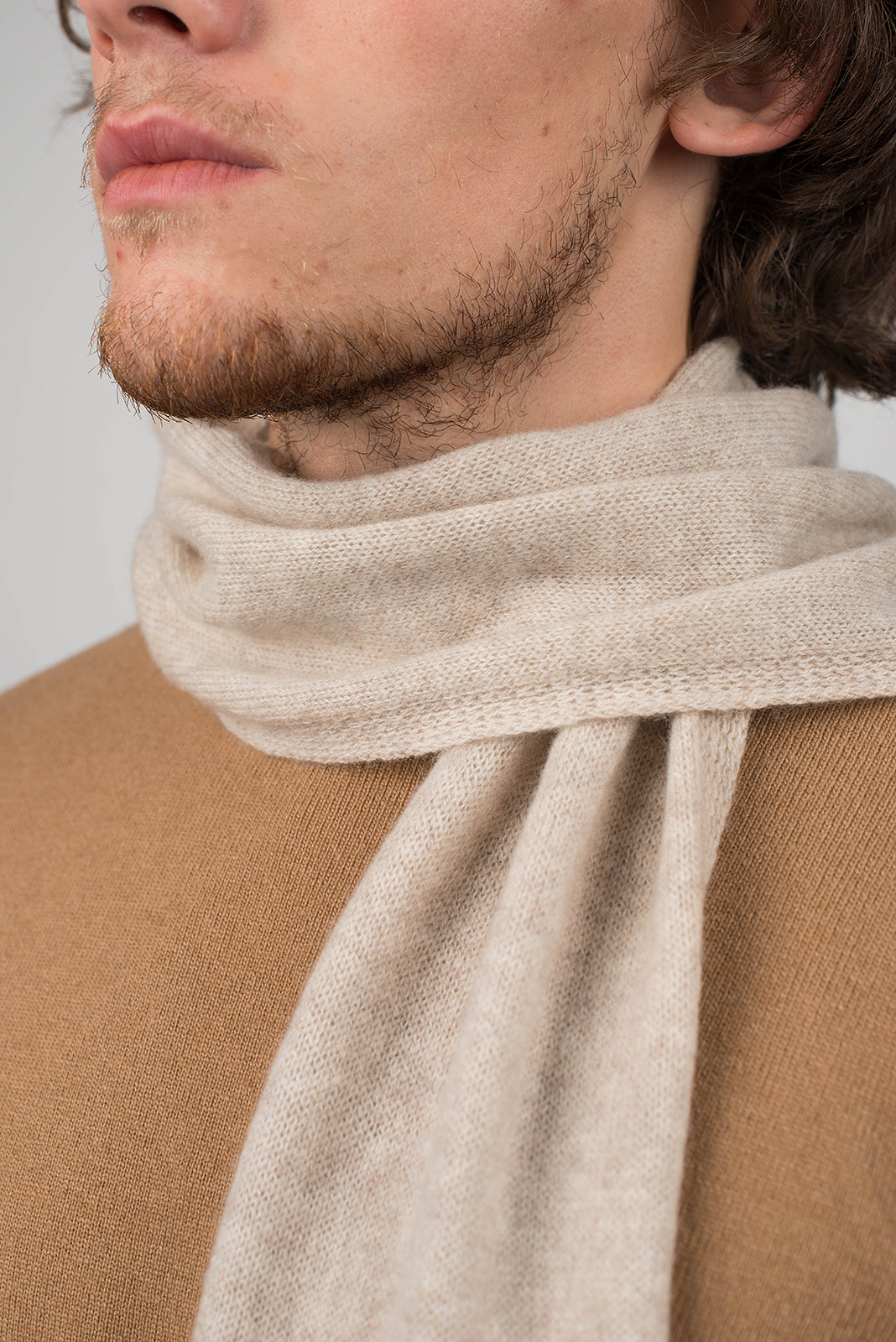Mini Schal 100 % Kaschmir, Farbe Beige, Ansicht 3 | Dalle Piane Cashmere