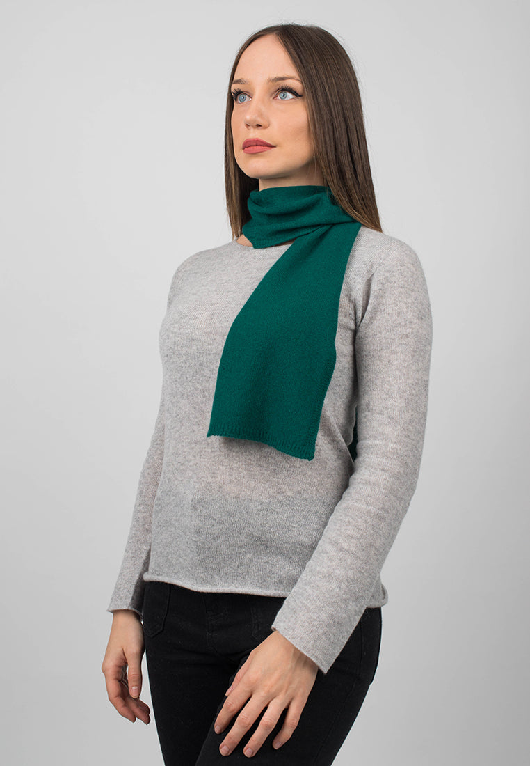 Mini Schal 100 % Kaschmir, Farbe Grün, Ansicht 2 | Dalle Piane Cashmere