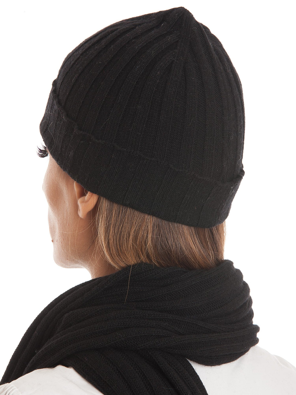 Schal und Mütze Set aus Kaschmirmischung, Farbe Schwarz, Ansicht 3 | Dalle Piane Cashmere