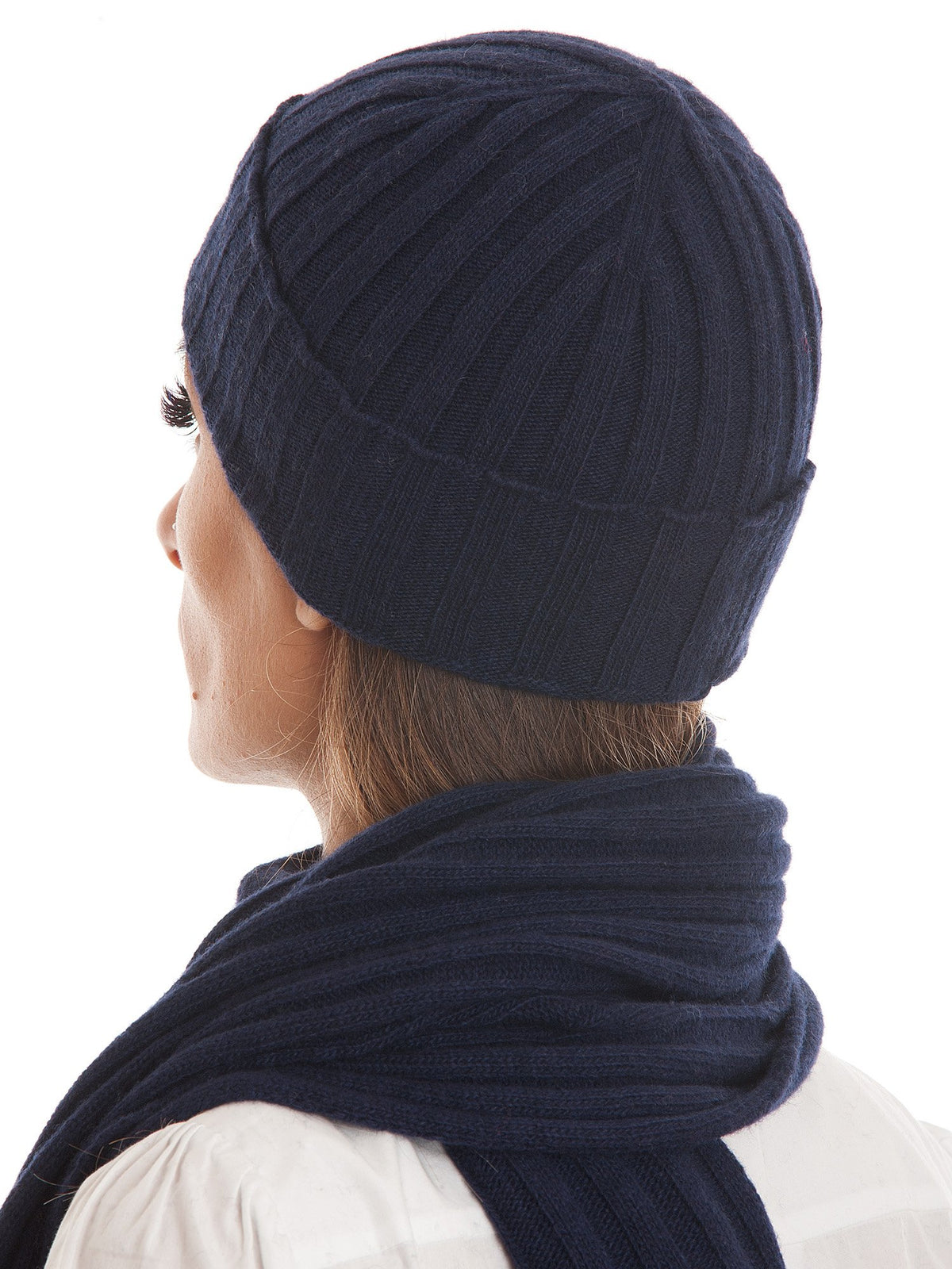 Schal und Mütze Set aus Kaschmirmischung, Farbe Blau, Ansicht 2 | Dalle Piane Cashmere